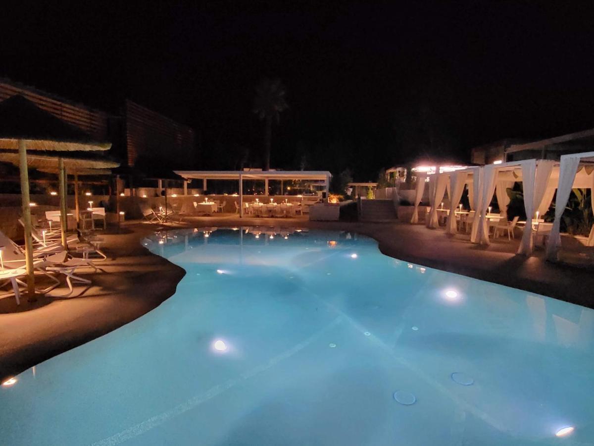 Oasi Blu Sardinia Hotell Santa Margherita di Pula Eksteriør bilde